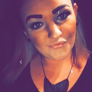 Meet your Posher, Tabitha